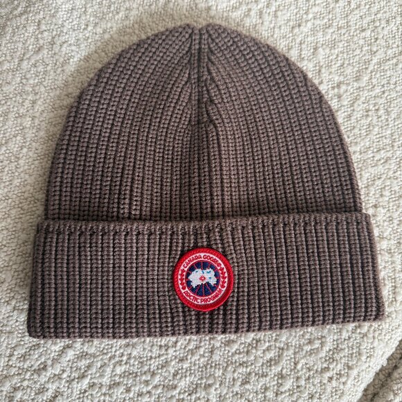 Canada Goose Rib Toque - Picture 1 of 5